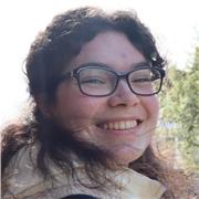 Laureata in lingue offre lezioni di inglese e spagnolo a qualunque livello. C2 in inglese ed esperienza nell'insegnamento.